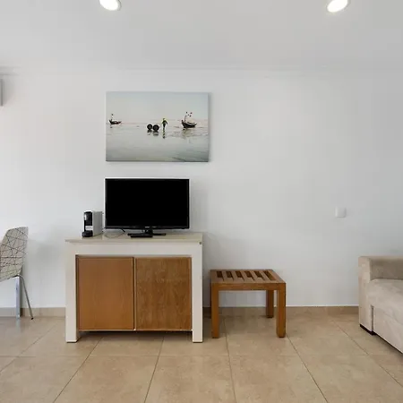 Apartamento Encosta Do Vau T2 * 波尔蒂芒